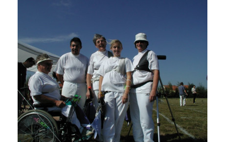2001 - DR Femme- FRANCE